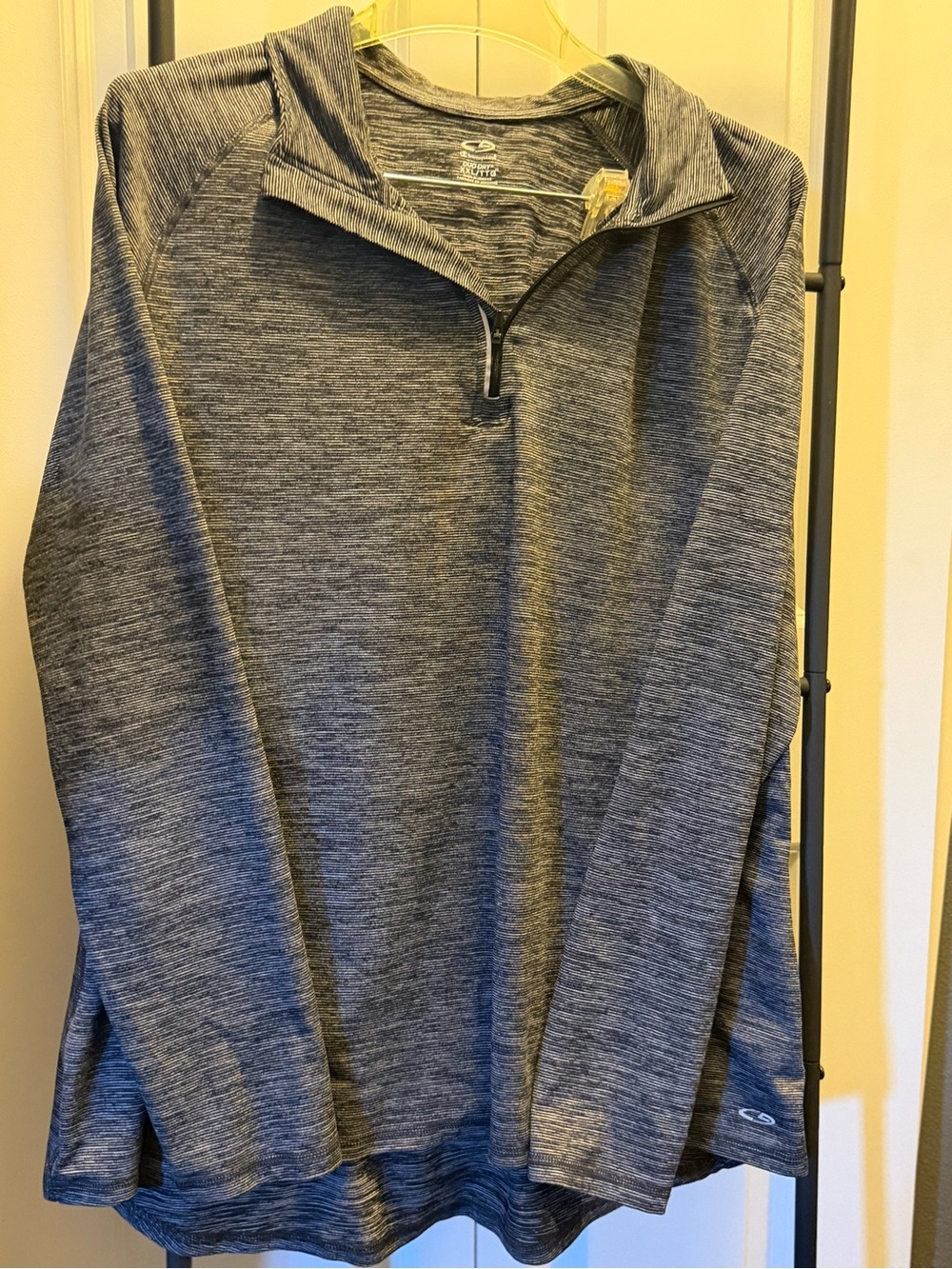 Champion Men’s Heather Gray Quarter-Zip Pullover Sweater